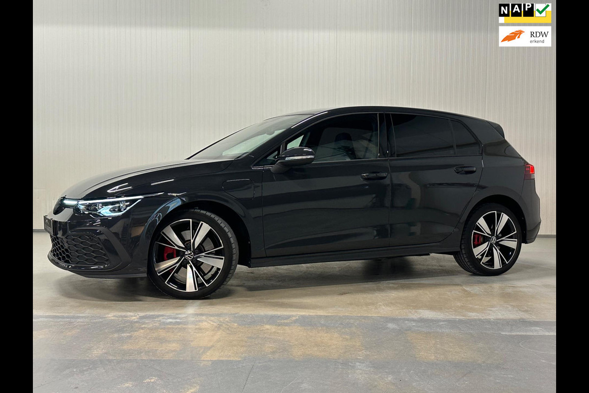 Volkswagen Golf 1.4 eHybrid GTE | IQ LIGHTS | AMBIANCE | PLUG IN | CARPLAY