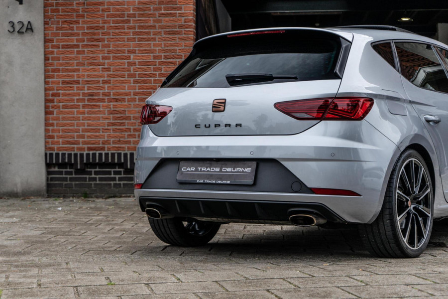 Seat Leon 2.0 TSI CUPRA Pano / DCC / Beats