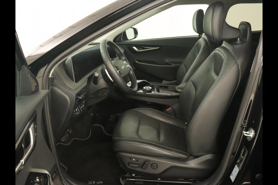 Kia Ev6 Plus 58 kWh | Stoelventilatie | Leder | Warmtepomp | Adaptive cruise | Carplay | Camera | Stoel & stuurverwarming | 19'' | Sfeerverlichting | Navigatie | Keyless