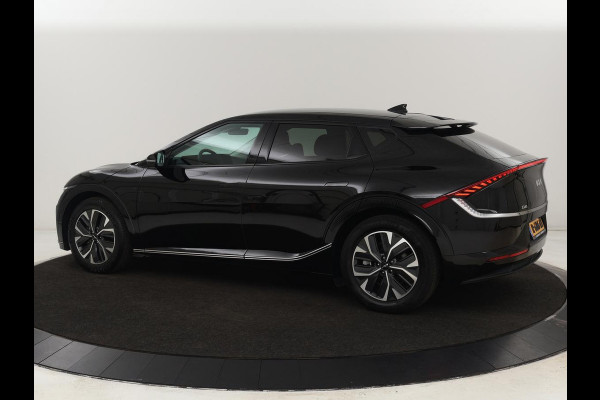 Kia Ev6 Plus 58 kWh | Stoelventilatie | Leder | Warmtepomp | Adaptive cruise | Carplay | Camera | Stoel & stuurverwarming | 19'' | Sfeerverlichting | Navigatie | Keyless