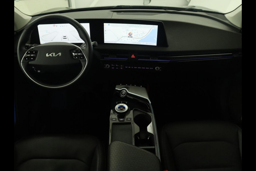 Kia Ev6 Plus 58 kWh | Stoelventilatie | Leder | Warmtepomp | Adaptive cruise | Carplay | Camera | Stoel & stuurverwarming | 19'' | Sfeerverlichting | Navigatie | Keyless