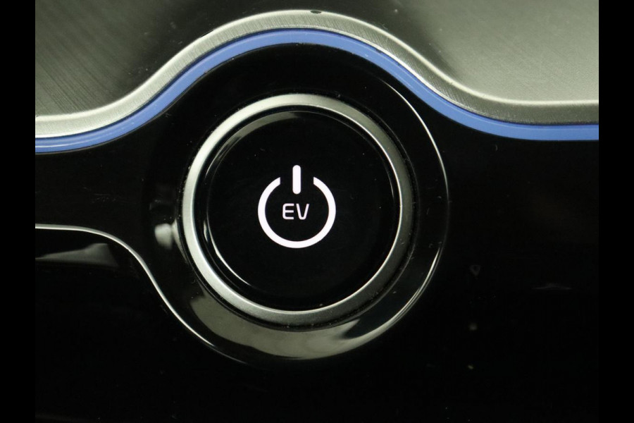 Kia Ev6 Plus 58 kWh | Stoelventilatie | Leder | Warmtepomp | Adaptive cruise | Carplay | Camera | Stoel & stuurverwarming | 19'' | Sfeerverlichting | Navigatie | Keyless
