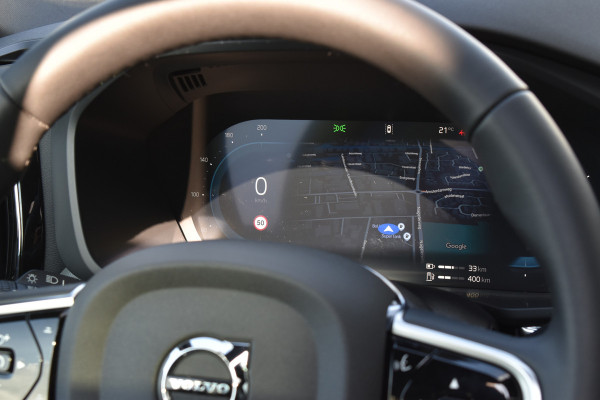 Volvo XC60 T6 AWD 350PK Plug-in hybrid Plus Dark | BLIS | ACC | Trekhaak | Elec.stoelen | 4-seiz.banden | 360 Camera | Panodak