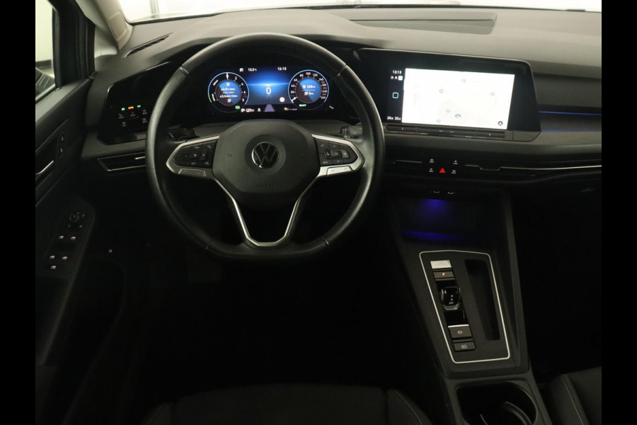 Volkswagen Golf 1.4 eHybrid Style | Massage | Carplay | Memory | Navigatie | Adaptive cruise | Parkeerhulp | Sfeerverlichting | Full LED | PHEV | Plug In