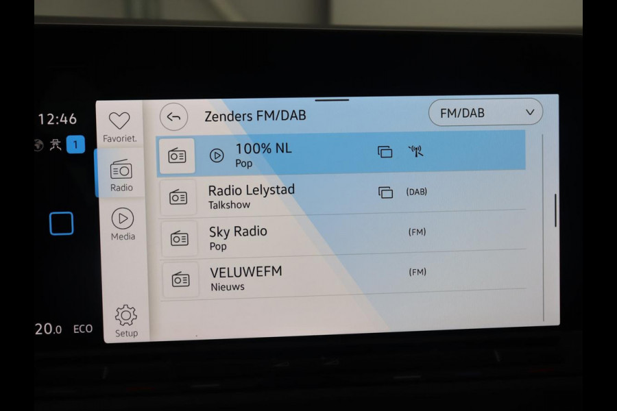 Volkswagen Golf 1.4 eHybrid Style | Massage | Carplay | Memory | Navigatie | Adaptive cruise | Parkeerhulp | Sfeerverlichting | Full LED | PHEV | Plug In