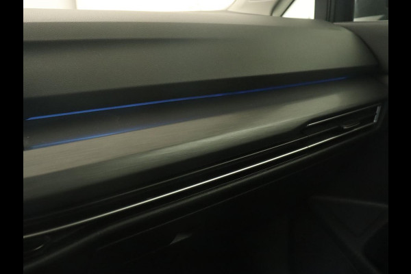 Volkswagen Golf 1.4 eHybrid Style | Massage | Carplay | Memory | Navigatie | Adaptive cruise | Parkeerhulp | Sfeerverlichting | Full LED | PHEV | Plug In