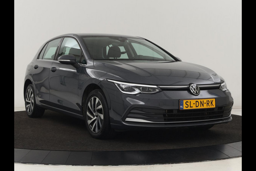 Volkswagen Golf 1.4 eHybrid Style | Massage | Carplay | Memory | Navigatie | Adaptive cruise | Parkeerhulp | Sfeerverlichting | Full LED | PHEV | Plug In