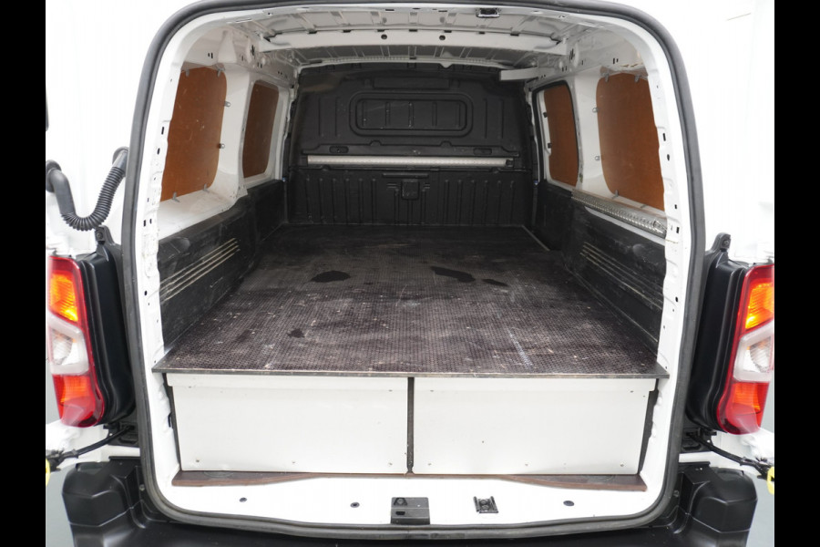 Opel Combo 1.5D 102pk L2H1 Edition, Trekhaak, Cruise Control, Prof. Inbouw