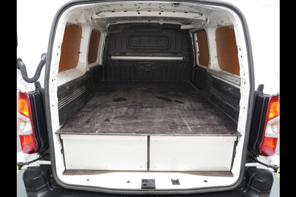 Opel Combo 1.5D 102pk L2H1 Edition, Trekhaak, Cruise Control, Prof. Inbouw