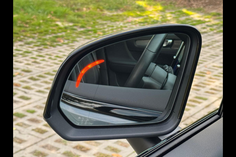 Volvo XC40 Recharge Pro, panoramadak, 360 camera, 20 inch, stoelverwarming,vele opties, 1e eigenaar, nl auto met nap
