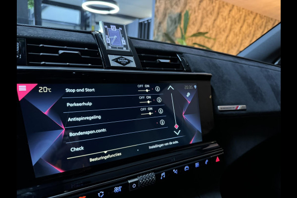 DS 7 Crossback 1.2 PureTech Performance Line Garantie 360''Camera Carplay Elek Achterklep Navi Alcantara Cruise Clima Rijklaar DS 7 Crossback 1.2 PureTech Performance Line Garantie 360''Camera Carplay Elek Achterklep Navi Alcantara Cruise Clima Rijklaar