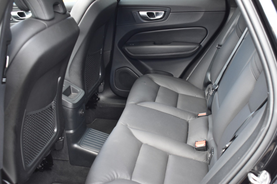 Volvo XC60 T8 AWD 455PK Plug-in hybrid Plus Bright | Leer | Pano Dak | Key Less | Park Assist Camera | Volvo XC60 T8 AWD 455PK Plug-in hybrid Plus Bright | Leer | Pano Dak | Key Less | Park Assist Camera |