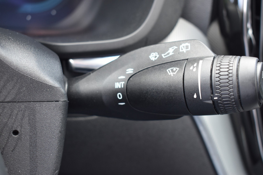 Volvo XC60 T8 AWD 455PK Plug-in hybrid Plus Bright | Leer | Pano Dak | Key Less | Park Assist Camera | Volvo XC60 T8 AWD 455PK Plug-in hybrid Plus Bright | Leer | Pano Dak | Key Less | Park Assist Camera |