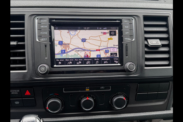 Volkswagen Transporter 2.0TDI 150PK AUTOMAAT HIGHLINE CARPLAY AIRCO TREKHAAK ZEER NETTE BUS! NAP ORIGINEEL NEDERLANDS