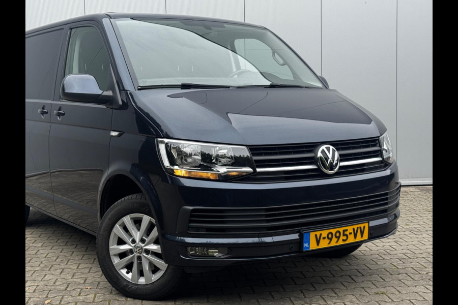 Volkswagen Transporter 2.0TDI 150PK AUTOMAAT HIGHLINE CARPLAY AIRCO TREKHAAK ZEER NETTE BUS! NAP ORIGINEEL NEDERLANDS