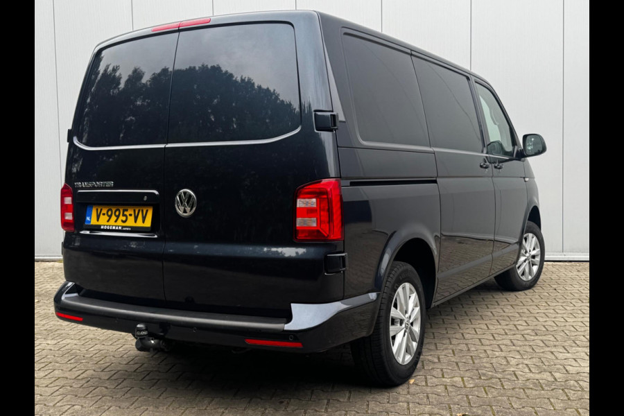 Volkswagen Transporter 2.0TDI 150PK AUTOMAAT HIGHLINE CARPLAY AIRCO TREKHAAK ZEER NETTE BUS! NAP ORIGINEEL NEDERLANDS