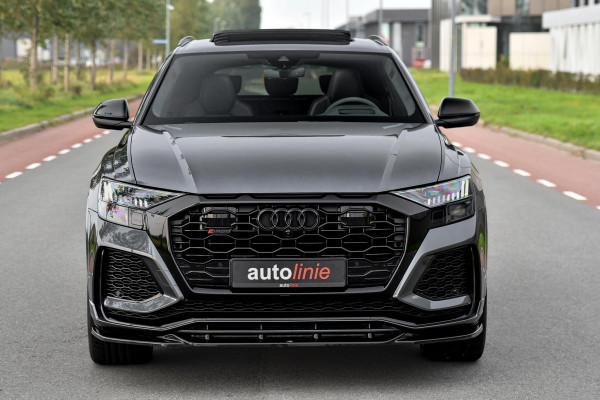 Audi Q8 4.0 TFSI RS Q8 quattro. Maxton, Pano, Softcl, Carbon, Alcantara hemel, 4W sturing, Koeling, Leder Design, Trekh, HUD, 360!