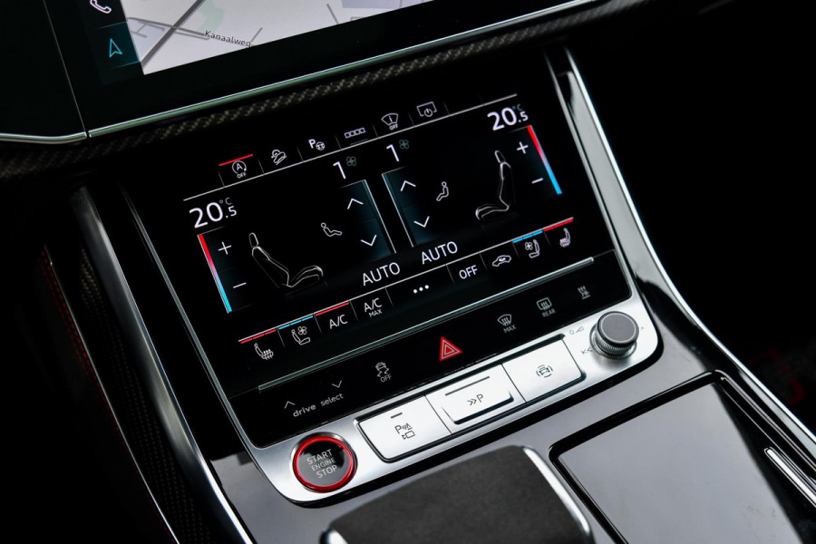 Audi Q8 4.0 TFSI RS Q8 quattro. Maxton, Pano, Softcl, Carbon, Alcantara hemel, 4W sturing, Koeling, Leder Design, Trekh, HUD, 360!
