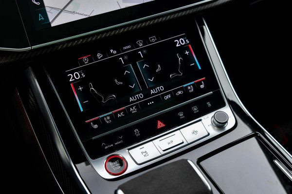 Audi Q8 4.0 TFSI RS Q8 quattro. Maxton, Pano, Softcl, Carbon, Alcantara hemel, 4W sturing, Koeling, Leder Design, Trekh, HUD, 360!