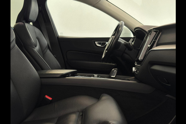 Volvo XC60 2.0 Recharge T8 AWD Inscription / BTW / Pano / Memory