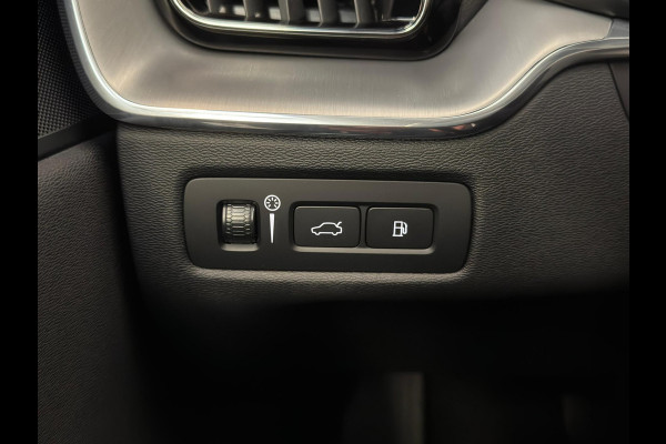 Volvo XC60 2.0 Recharge T8 AWD Inscription / BTW / Pano / Memory