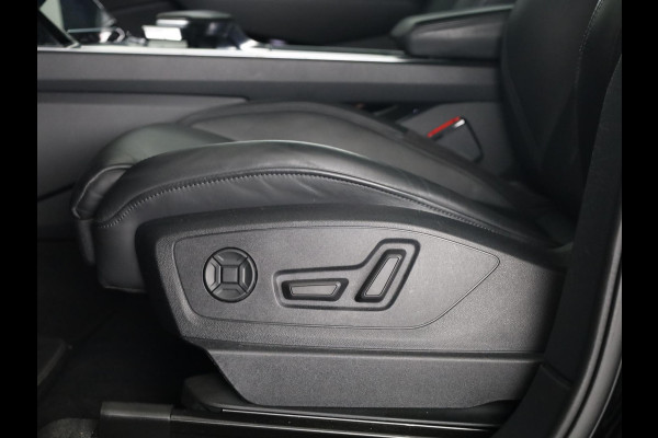 Audi e-tron e-tron 55 quattro advanced 95 kWh 408pk | Panoramadak | lederen bekleding | Assisten Tour pakket | Stoelen elektrisch verstelbaar met geheugen |  Bang & Olufsen Premium soundsystem