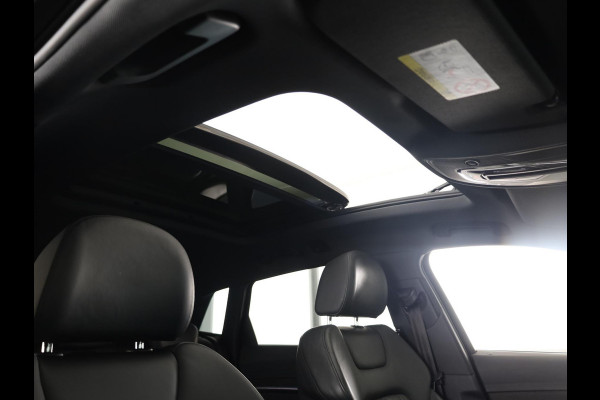 Audi e-tron e-tron 55 quattro advanced 95 kWh 408pk | Panoramadak | lederen bekleding | Assisten Tour pakket | Stoelen elektrisch verstelbaar met geheugen |  Bang & Olufsen Premium soundsystem