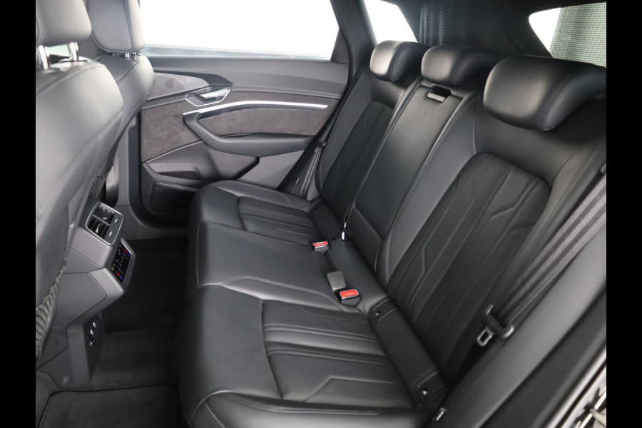 Audi e-tron e-tron 55 quattro advanced 95 kWh 408pk | Panoramadak | lederen bekleding | Assisten Tour pakket | Stoelen elektrisch verstelbaar met geheugen |  Bang & Olufsen Premium soundsystem
