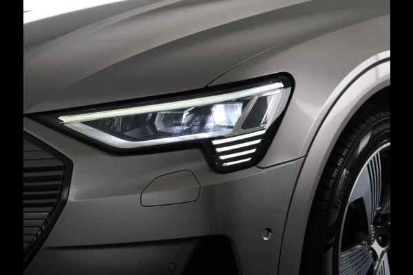 Audi e-tron e-tron 55 quattro advanced 95 kWh 408pk | Panoramadak | lederen bekleding | Assisten Tour pakket | Stoelen elektrisch verstelbaar met geheugen |  Bang & Olufsen Premium soundsystem
