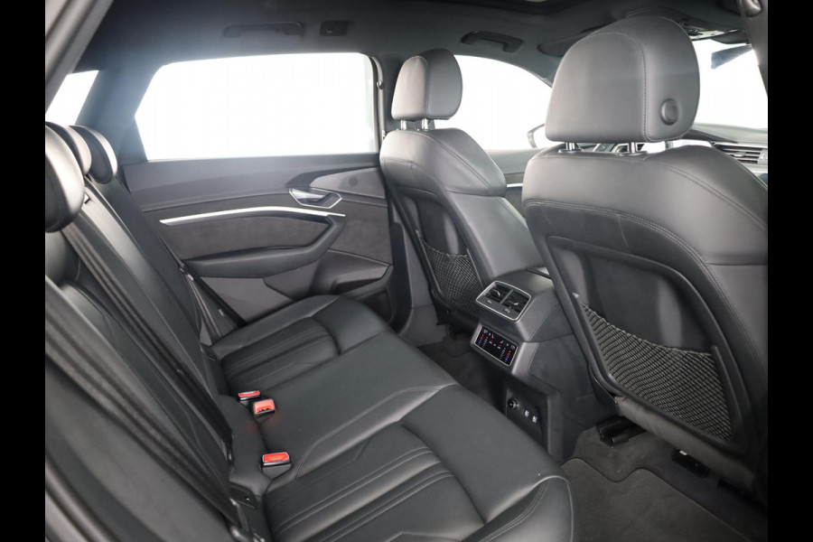 Audi e-tron e-tron 55 quattro advanced 95 kWh 408pk | Panoramadak | lederen bekleding | Assisten Tour pakket | Stoelen elektrisch verstelbaar met geheugen |  Bang & Olufsen Premium soundsystem