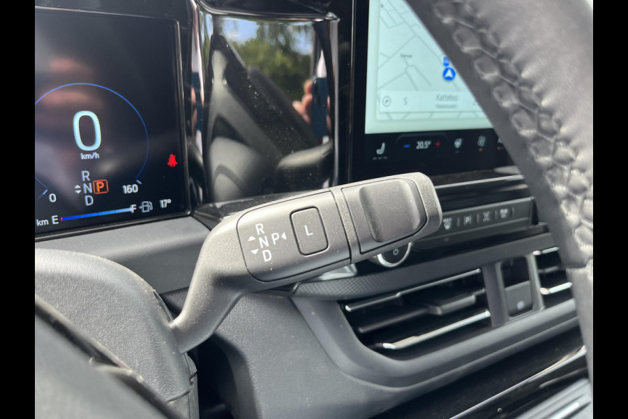 Ford Transit Custom 320 2.5 PHEV L2H1 Black Platinum DC Prijs is excl. BTW EN BPM | Ford Voorraad | SCI | Dubbele cabine Snoeks leder | Full led | Dubbele zij-schuifdeur | Direct uit voorraad leverbaar! | Full options