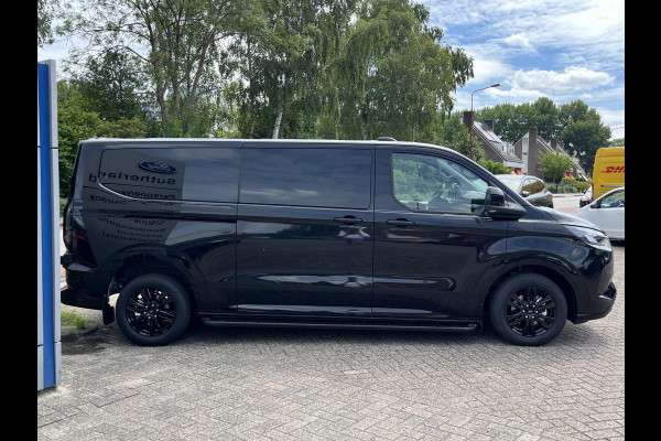 Ford Transit Custom 320 2.5 PHEV L2H1 Black Platinum DC Prijs is excl. BTW EN BPM | Ford Voorraad | SCI | Dubbele cabine Snoeks leder | Full led | Dubbele zij-schuifdeur | Direct uit voorraad leverbaar! | Full options