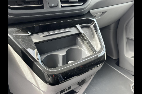 Ford Transit Custom 320 2.5 PHEV L2H1 Black Platinum DC Prijs is excl. BTW EN BPM | Ford Voorraad | SCI | Dubbele cabine Snoeks leder | Full led | Dubbele zij-schuifdeur | Direct uit voorraad leverbaar! | Full options