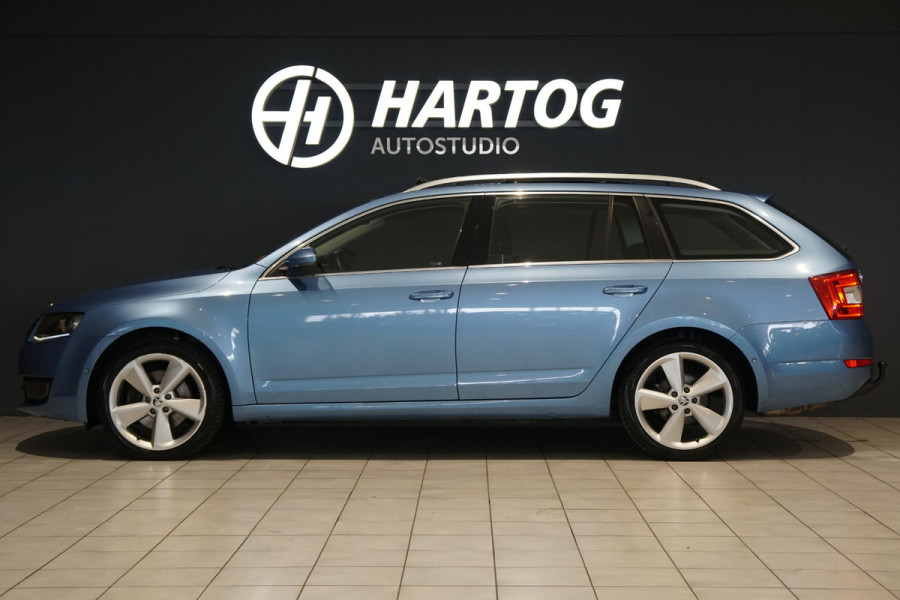 Škoda Octavia Combi 1.8 TSI Greentech Style Business 180PK + PANO / CAMERA / BI-XENON / KEYLESS