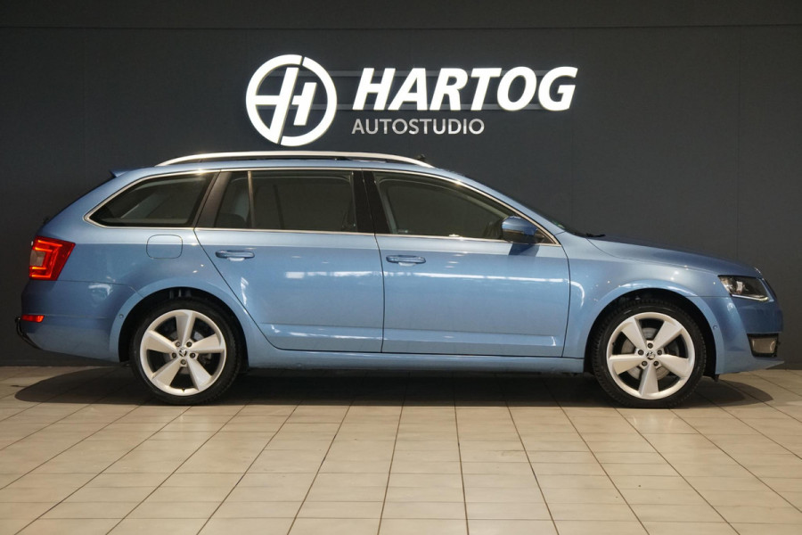Škoda Octavia Combi 1.8 TSI Greentech Style Business 180PK + PANO / CAMERA / BI-XENON / KEYLESS