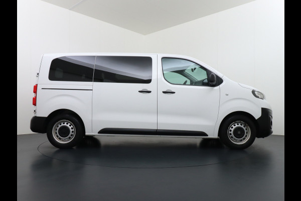 Peugeot e-Expert EV 50kWh 9-Persoons Airco Navi* Apple Carplay Android Auto Cruise Control 3 Zitrijen Dab+ Schuifdeur Privacy Glas Achterdeuren 1e Eigenaar Origineel Nederlandse Auto