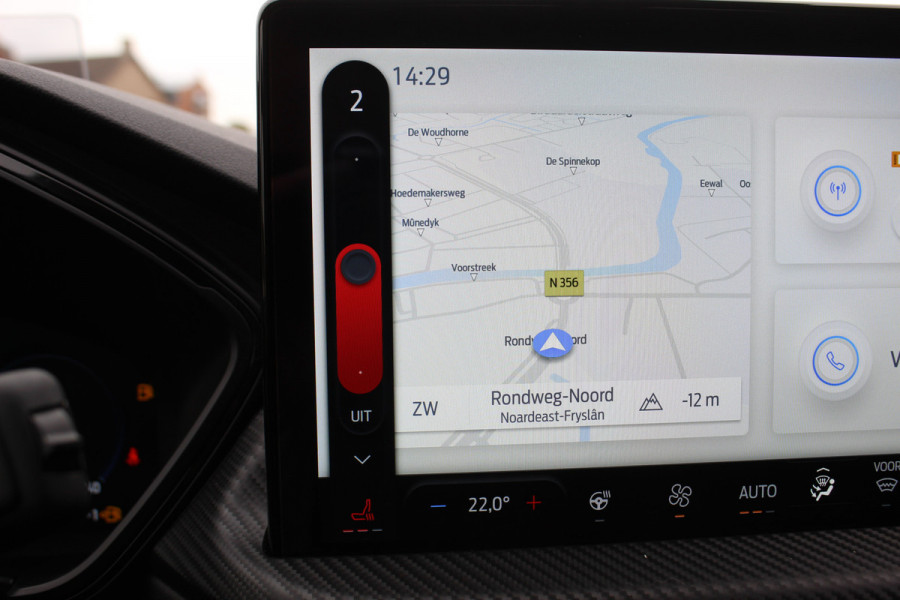 Ford Kuga 2.5 PHEV ST-Line X , 2100kg trekgewicht , Nieuw Model Panorama/schuif kantel dak , Trekhaak wegklapbaar AGR stoelen voor , Winterpack