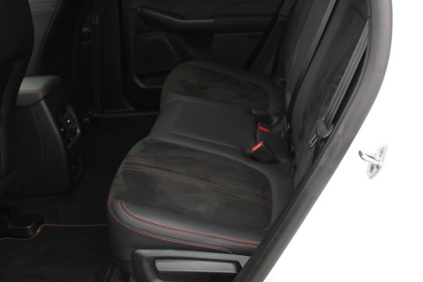 Ford Kuga 2.5 PHEV ST-Line X , 2100kg trekgewicht , Nieuw Model Panorama/schuif kantel dak , Trekhaak wegklapbaar AGR stoelen voor , Winterpack