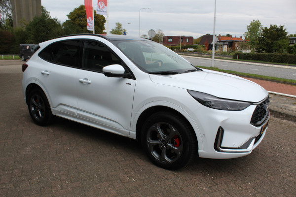 Ford Kuga 2.5 PHEV ST-Line X , 2100kg trekgewicht , Nieuw Model Panorama/schuif kantel dak , Trekhaak wegklapbaar AGR stoelen voor , Winterpack