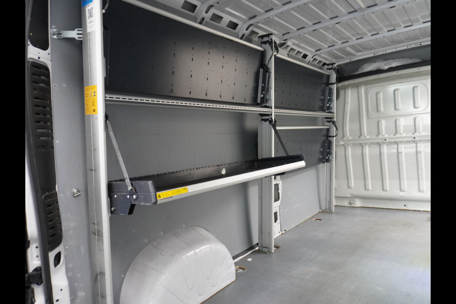 Opel Movano 2.2D 120PK L3H2 3-Persoons Navi DAB+ Airco Cruise Control Bluetooth Edition Treeplank Betonplex Vloer Wandbetimmering Schuifdeur 1e Eigenaar Euro 6