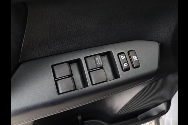 Toyota RAV4 2.5 HYBRID STYLE SILVERLINE GARANTIE TOT 2028! Navi. Adaptieve Cruise.Safety-Sense.Camera