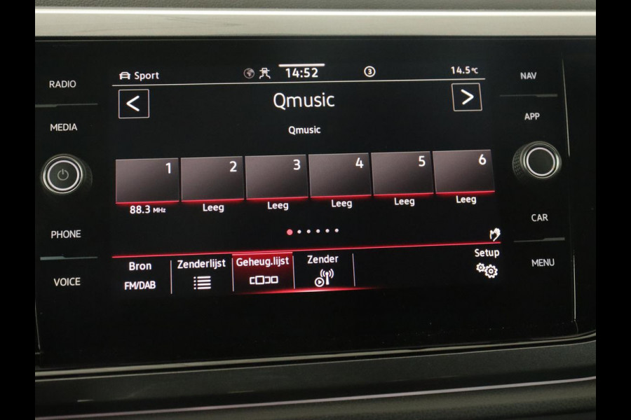 Volkswagen Polo 2.0 TSI GTI | Panoramadak | Stoelverwarming | Adaptive cruise | Camera | Carplay | Matrix LED | Virtual Cockpit | Alcantara | Climate control | Park Assist | Navigatie