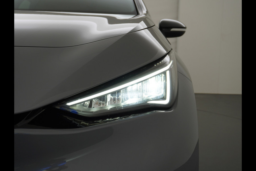 CUPRA Born Performance One 62kWh SOH=95% Navi Sport Stoelen+Elektr.Verst.+Verwarmd Adaptive-Cruise-C Camera Park-Assist+PDC-v+a Smart-Assis DAB ECC Full-Link Virtual Cockpit Seat-Connect/online-Services Adaptive-Led Uitwijk-assistent Priv.Glass Keyless Advanced E-sound-Luidspreker 1e Eigenaar Origineel Nederlandse Auto Accu Garantie tot 160.000km / April 2030