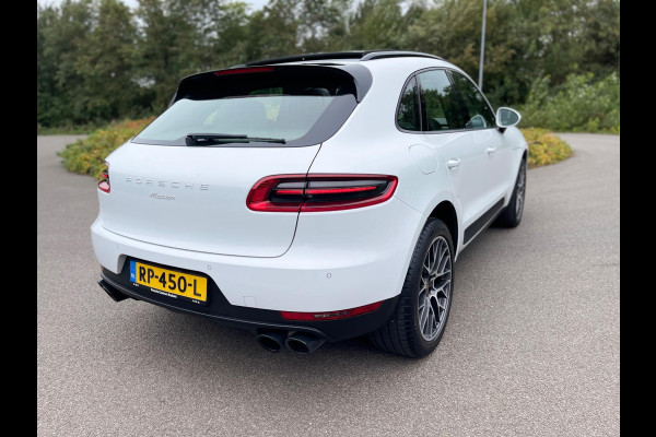 Porsche Macan 2.0 252PK Facelift /Panoramadak/Luchtvering/Led-Xenon/Camera/Electr-Trekhaak 1-Eigenaar Dealer-onderhouden