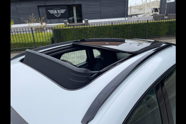 Porsche Macan 2.0 252PK Facelift /Panoramadak/Luchtvering/Led-Xenon/Camera/Electr-Trekhaak 1-Eigenaar Dealer-onderhouden