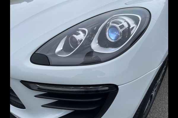 Porsche Macan 2.0 252PK Facelift /Panoramadak/Luchtvering/Led-Xenon/Camera/Electr-Trekhaak 1-Eigenaar Dealer-onderhouden