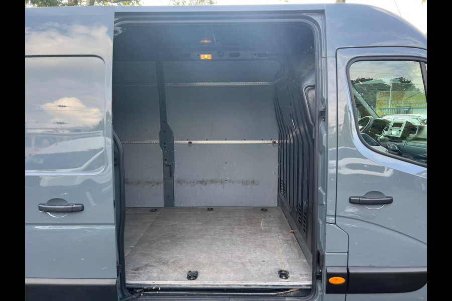 Renault Master T35 2.3 dCi 150 L3H2 Energy Comfort