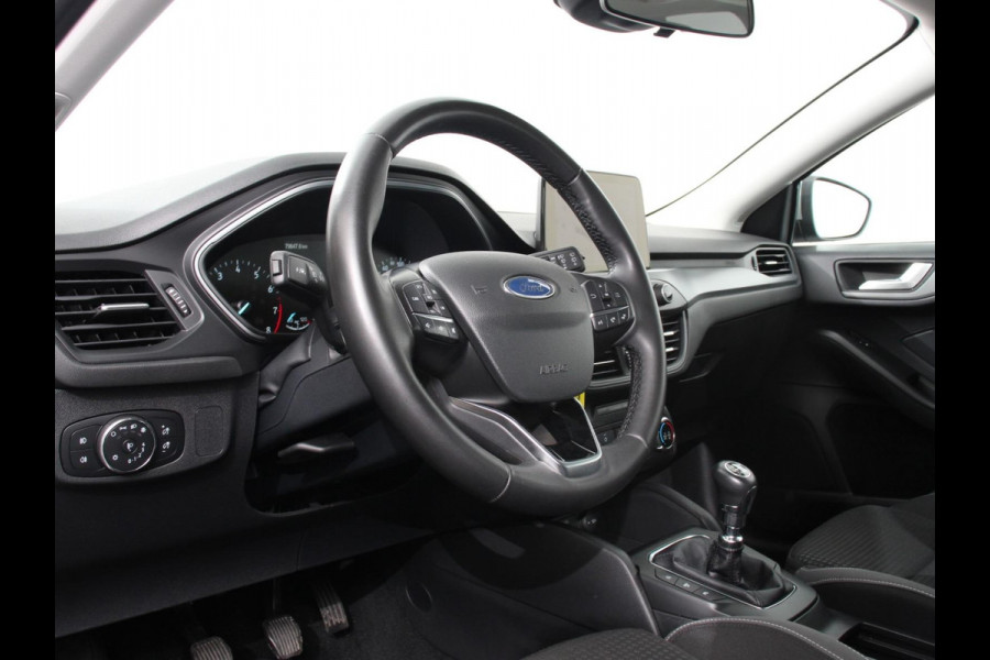 Ford FOCUS Wagon 1.0 EcoBoost 125pk Connected | Navigatie | Parkeer sensoren | Dab | Cruise control | Airco | Led | Airco | Lane assist Ford FOCUS Wagon 1.0 EcoBoost 125pk Connected | Navigatie | Parkeer sensoren | Dab | Cruise control | Airco | Led | Airco | Lane assist