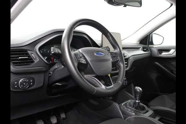 Ford FOCUS Wagon 1.0 EcoBoost 125pk Connected | Navigatie | Parkeer sensoren | Dab | Cruise control | Airco | Led | Airco | Lane assist Ford FOCUS Wagon 1.0 EcoBoost 125pk Connected | Navigatie | Parkeer sensoren | Dab | Cruise control | Airco | Led | Airco | Lane assist