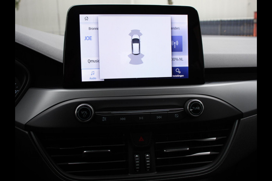 Ford FOCUS Wagon 1.0 EcoBoost 125pk Connected | Navigatie | Parkeer sensoren | Dab | Cruise control | Airco | Led | Airco | Lane assist Ford FOCUS Wagon 1.0 EcoBoost 125pk Connected | Navigatie | Parkeer sensoren | Dab | Cruise control | Airco | Led | Airco | Lane assist